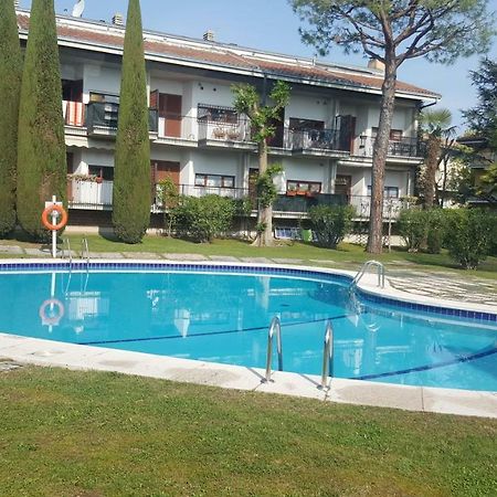 Lucky Apartment 2 Sirmione Exterior foto