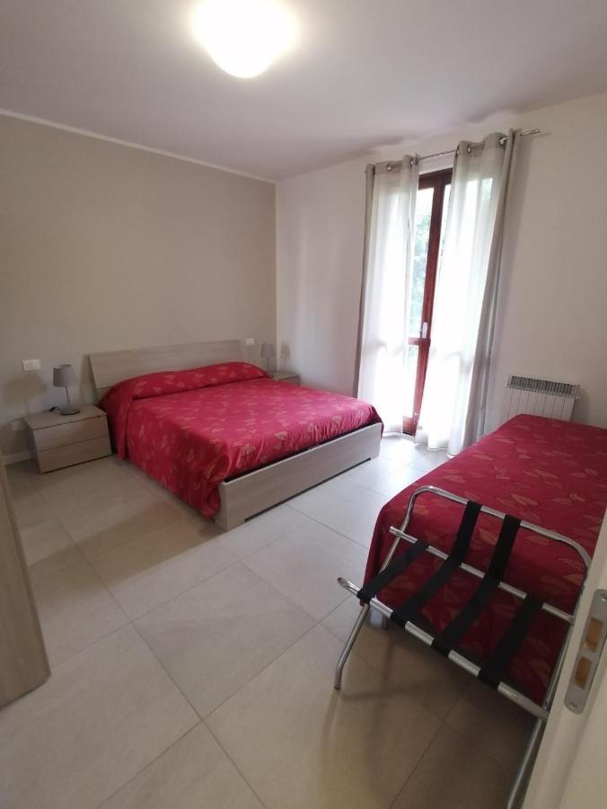 Lucky Apartment 2 Sirmione Exterior foto